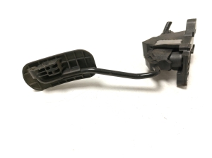 TOYOTA Prius W50 (2015–2020) Accelerator pedal 781100W110 - 4