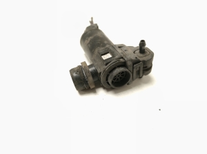 TOYOTA Prius W50 (2015–2020) Front windshield washer pump 853300E030 - 4