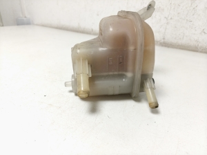 TOYOTA Prius W50 (2015–2020) Coolant reservoir 164A237012 - 6
