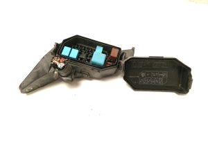   Fuse boxes  - 8266047100 