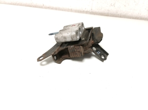 TOYOTA Prius W50 (2015–2020) Engine mount 1237237311 - 2