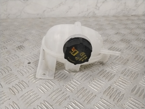   Jahutusvedeliku paak  - LJ938A080AC 