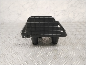 Ford Mustang Mach-E Mach-E (2020–2026) Akuhoidik LJ9B10723AB - 2