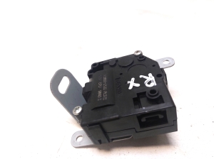 LEXUS RX AGL2 (2015–2022) Salongi soojenduse klapi mootor 0638002120 - 2
