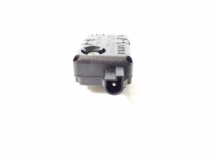 BMW 5 SERIES F07 (2009–2017) Antenna amplifier 9185474 - 3