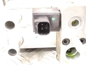 Ford Mustang Mach-E Mach-E (2020–2026) Muu radiaator LJ9H10C708AE - 2