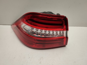 Eckleuchte hinten - A1669063501