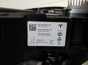 Tesla Model Y Y (2020–2026) Scheinwerfer vorne 151495320E - 2