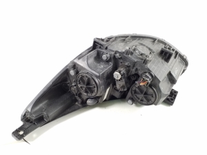 Kia Soul (2014–2019) Headlight - 6