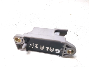 Ford Galaxy (1995–2006) Airbagsensor IJO909606G - 4