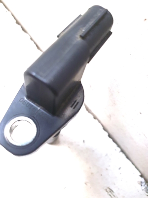LEXUS RX AGL2 (2015–2022) Kurbelwellensensor 06U160232 - 4