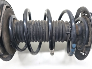 Mercedes Benz E-Class W212 (2009–2015) Stoßdämpfer vorne A2123200438 - 4