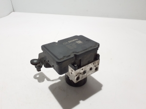 VOLVO V70 III (2007–2017) ABS plokk 31423347 - 4