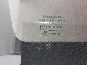 VOLVO V70 III (2007–2017) Seitenscheibe hinten (Karosserie) 31299076 - 4