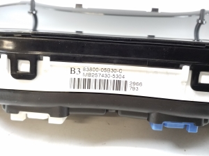 TOYOTA Avensis T25 (2003–2008) Instrument cluster 8380005B30C - 2