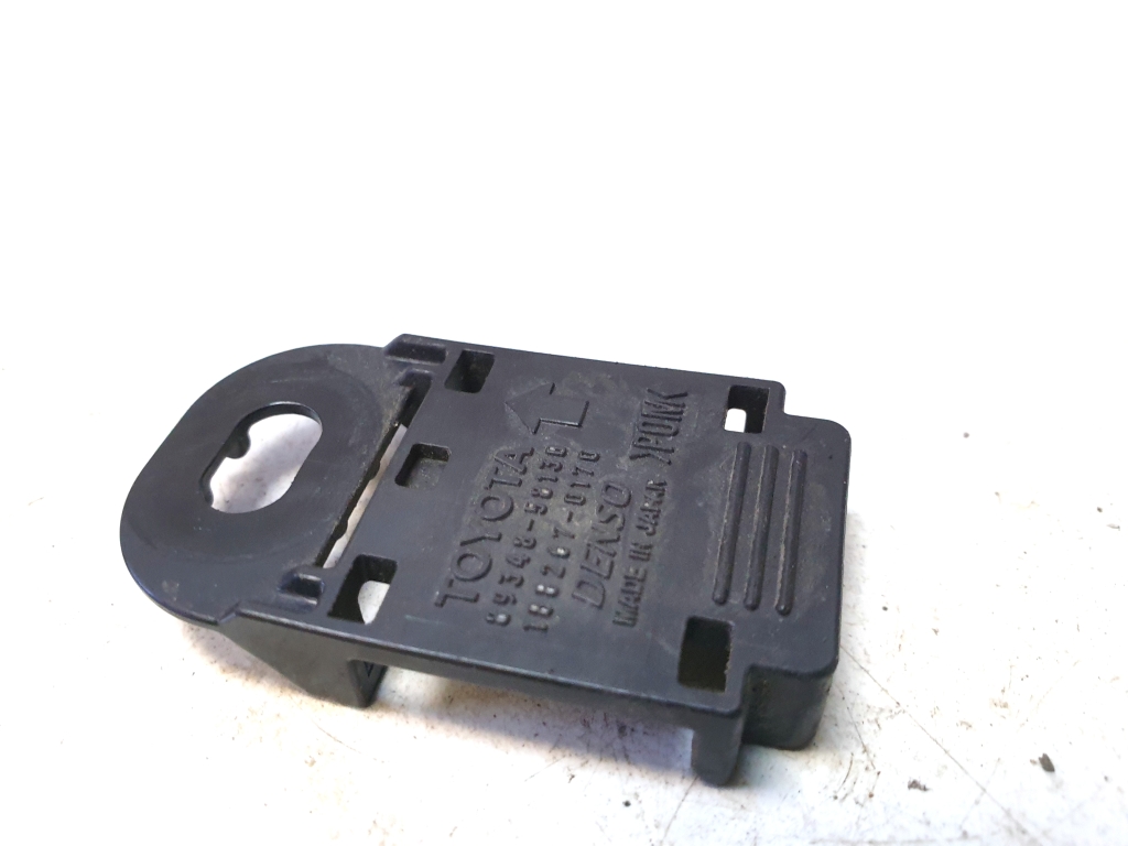 LEXUS RX AGL2 (2015–2022) Halter für Parksensor hinten 8934858130 LEXUS RX AGL2 (2015–2022) Halter für Parksensor hinten 8934858130