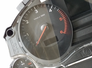 AUDI A8 D3 (2002–2010) Kombiinstrument 4E0920950P - 4