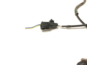 TOYOTA Yaris (2011–2020) Front ABS sensor 895420D060 - 4