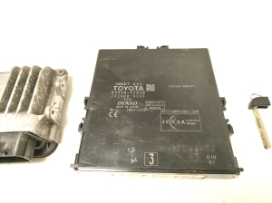 TOYOTA Prius W50 (2015–2020) Fahrzeugstartsystem 8966147680 - 3