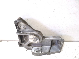 LEXUS RX AGL2 (2015–2022) A/C compressor bracket 668A - 3