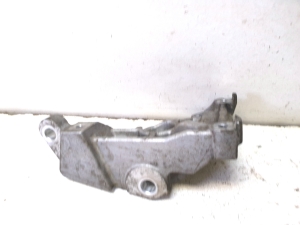 LEXUS RX AGL2 (2015–2022) A/C compressor bracket 668A - 4