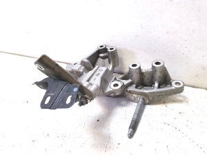 LEXUS RX AGL2 (2015–2022) Engine bracket - 5