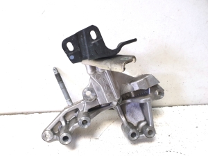 LEXUS RX AGL2 (2015–2022) Engine bracket - 6