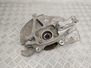 Ford Mustang Mach-E Mach-E (2020–2026) Moyeu avant LJ9C3K171B3A - 2