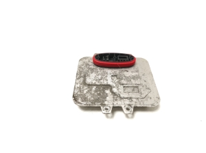   Xenon headlight control unit  - 5DV00961000 