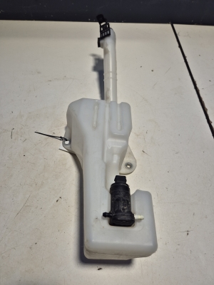 FIAT Panda (2012–2026) Front washer fluid reservoir 52091005 - 6