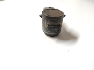Volkswagen Passat B8 (2014–2023) PDC-Sensor vorne 5Q0915275B - 2