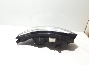 RENAULT Scenic (2016–2026) Esituli 260607230R - 4