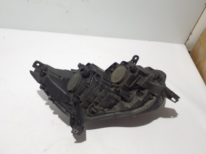 RENAULT Scenic (2016–2026) Esituli 260607230R - 7