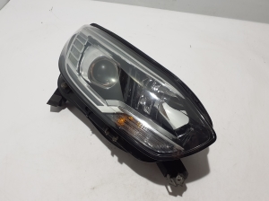 RENAULT Scenic (2016–2026) Scheinwerfer vorne 260100943R - 4