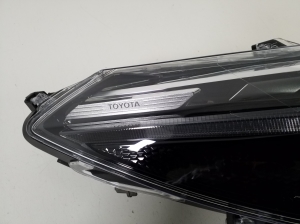 TOYOTA Corolla Cross I (2022–2026) Headlight - 5