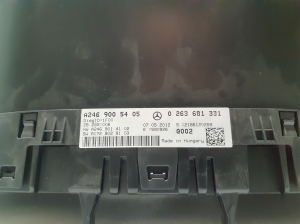 Mercedes Benz B-Class 246 (2011–2017) Instrument cluster A2469005405 - 2
