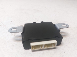 LEXUS RX AGL2 (2015–2022) Control unit 8943048100 - 3