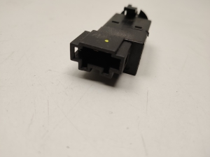 Mercedes Benz E-Class W211 (2002–2009) Bremslichtschalter A0015454009 - 2