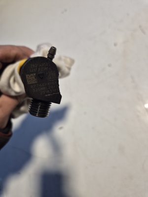 Chevrolet Captiva (2006–2016) Injektor Einspritzdüse 28264952 - 3