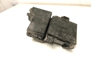 NISSAN Qashqai+2 (2007–2013) Sicherungskästen 284B7BB02C - 5