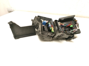 Sicherungskästen - 284B7BB02C