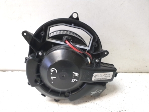 Mercedes Benz ML-Class 166 (2011–2015) Salongi puhuri mootor T1015113G - 6