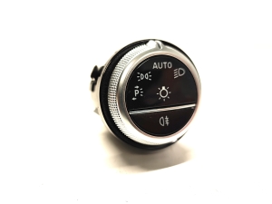 Mercedes Benz EQE V295 (2022–2026) Tulede lüliti A2239054303 - 2