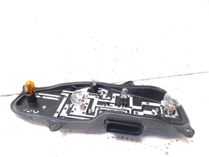 Volkswagen Caravelle (2015–2026) Rear corner tail light bulb holder 20172202 - 3