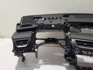 LEXUS UX (2019–2026) Armatuurlaud 554007601021 - 2