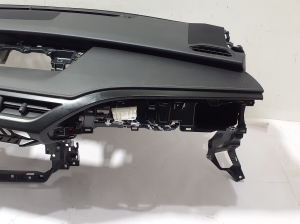 LEXUS UX (2019–2026) Armatuurlaud 554007601021 - 4
