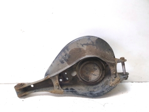 Rear control arm