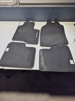 FIAT Panda (2012–2026) Floor mats 71807946GU - 2