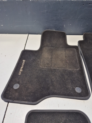 FIAT Panda (2012–2026) Floor mats 71807946GU - 3