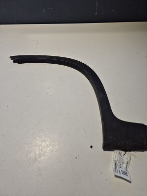   Front fender trim (flare)  - 735490907 